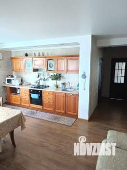 Дом 380м², 3-этажный, участок 10 сот.  