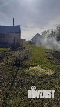 Дом 18м², 2-этажный, участок 9 сот.  