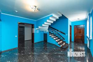 Дом 350м², 2-этажный, участок 25 сот.  