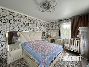 Коттедж 210м², 2-этажный, участок 7 сот.  