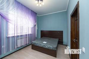 Коттедж 350м², 2-этажный, участок 25 сот.  