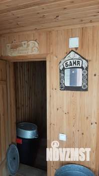 Дом 300м&sup2;, 3-этажный, участок 11 сот.  