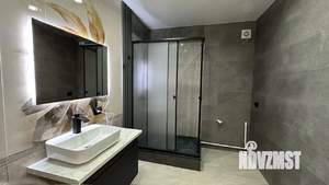 Дом 130м&sup2;, 2-этажный, участок 10 сот.  