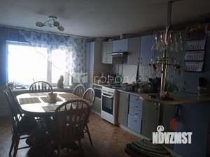 Дом 98м², 2-этажный, участок 6 сот.  