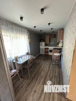 Дом 64м², 2-этажный, участок 461 сот.  