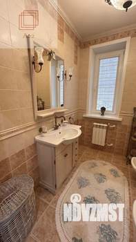 Коттедж 275м², 2-этажный, участок 8 сот.  