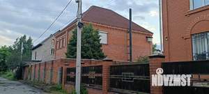 Коттедж 344м², 2-этажный, участок 6 сот.  