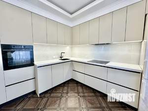 Коттедж 231м², 4-этажный, участок 7 сот.  