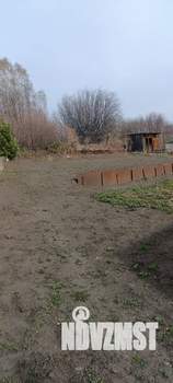 Дом 10м², 2-этажный, участок 6 сот.  