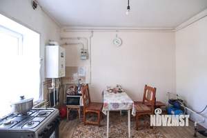 Дом 61м², 2-этажный, участок 15 сот.  