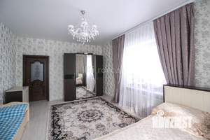 Дом 130м², 2-этажный, участок 5 сот.  