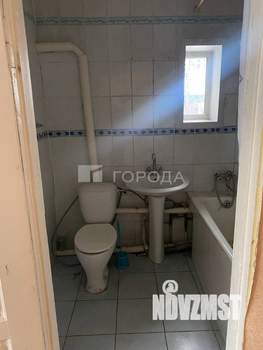 Дом 96м&sup2;, 2-этажный, участок 8 сот.  