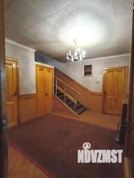 Коттедж 185м², 2-этажный, участок 10 сот.  