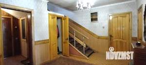 Коттедж 185м², 2-этажный, участок 10 сот.  