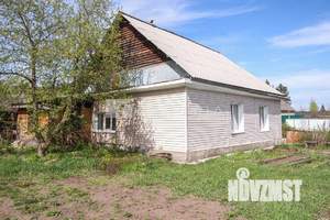 Дом 61м², 2-этажный, участок 15 сот.  