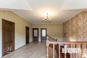 Коттедж 200м², 2-этажный, участок 10 сот.  