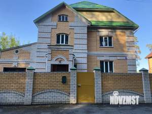 Коттедж 300м², 3-этажный, участок 12 сот.  