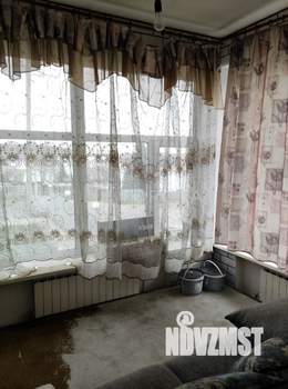 Дом 539м², 2-этажный, участок 12 сот.  