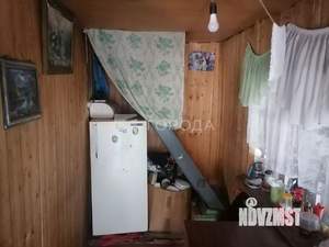 Дом 32м², 2-этажный, участок 4 сот.  