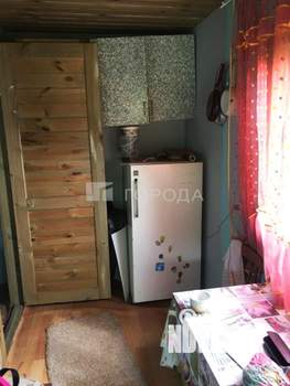 Дом 16м², 2-этажный, участок 6 сот.  