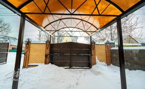 Дом 304м&sup2;, 2-этажный, участок 11 сот.  