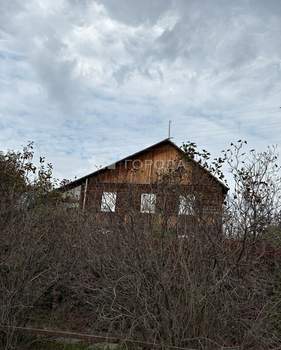 Дом 281м², 3-этажный, участок 12 сот.  