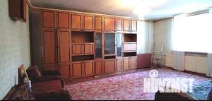 Коттедж 185м², 2-этажный, участок 10 сот.  