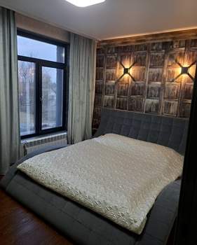 Дом 227м², 3-этажный, участок 3 сот.  