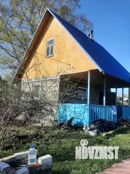 Дом 30м², 2-этажный, участок 6 сот.  