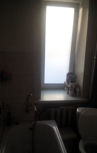 Фото комнаты на продажу (5)
