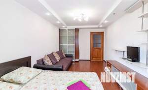 1-к квартира, посуточно, 42м2, 1/1 этаж