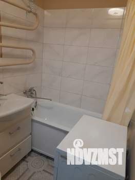 1-к квартира, посуточно, 33м2, 3/3 этаж