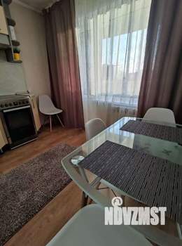 1-к квартира, посуточно, 38м2, 1/1 этаж