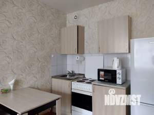 1-к квартира, посуточно, 42м2, 1/16 этаж