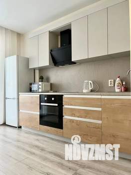 1-к квартира, посуточно, 43м2, 7/19 этаж