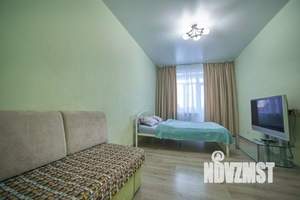 1-к квартира, посуточно, 38м2, 1/1 этаж