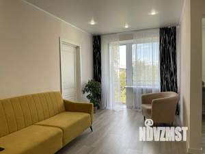 3-к квартира, посуточно, 54м2, 1/1 этаж