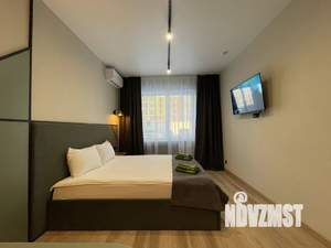 1-к квартира, посуточно, 27м2, 1/18 этаж