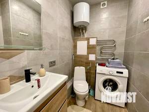 2-к квартира, посуточно, 46м2, 16/16 этаж