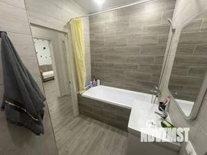 1-к квартира, посуточно, 42м2, 7/17 этаж