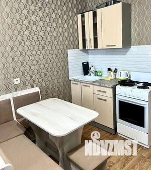 Студия квартира, посуточно, 27м2, 5/18 этаж