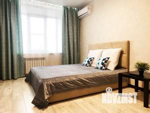 1-к квартира, посуточно, 40м2, 4/16 этаж