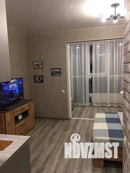 Студия квартира, посуточно, 32м2, 8/16 этаж