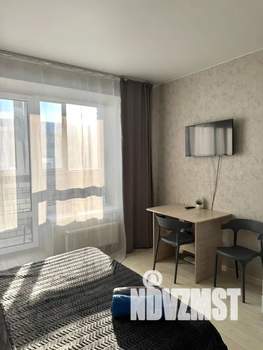 Студия квартира, посуточно, 24м2, 3/10 этаж