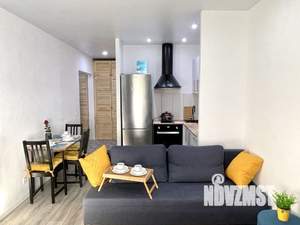 1-к квартира, посуточно, 32м2, 1/1 этаж