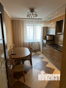 3-к квартира, на длительный срок, 103м2, 4/10 этаж