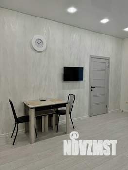 2-к квартира, посуточно, 40м2, 4/7 этаж