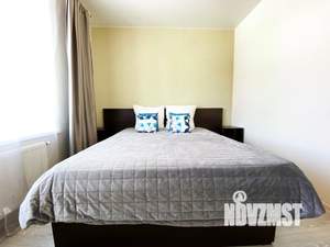 1-к квартира, посуточно, 37м2, 1/1 этаж