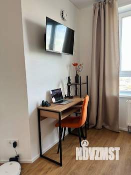 Студия квартира, посуточно, 32м2, 10/16 этаж