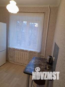 1-к квартира, посуточно, 33м2, 3/3 этаж